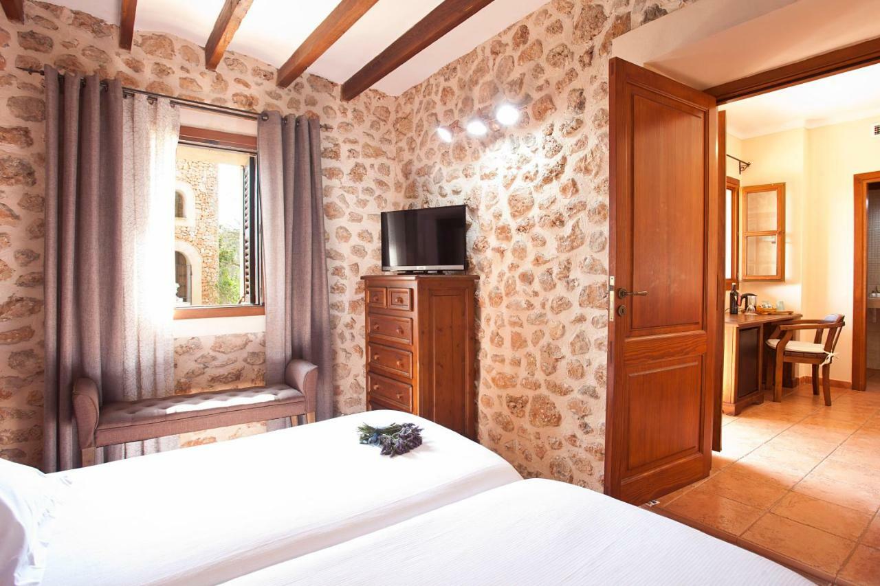 Agroturismo Es Quatre Cantons 비니살렘 외부 사진